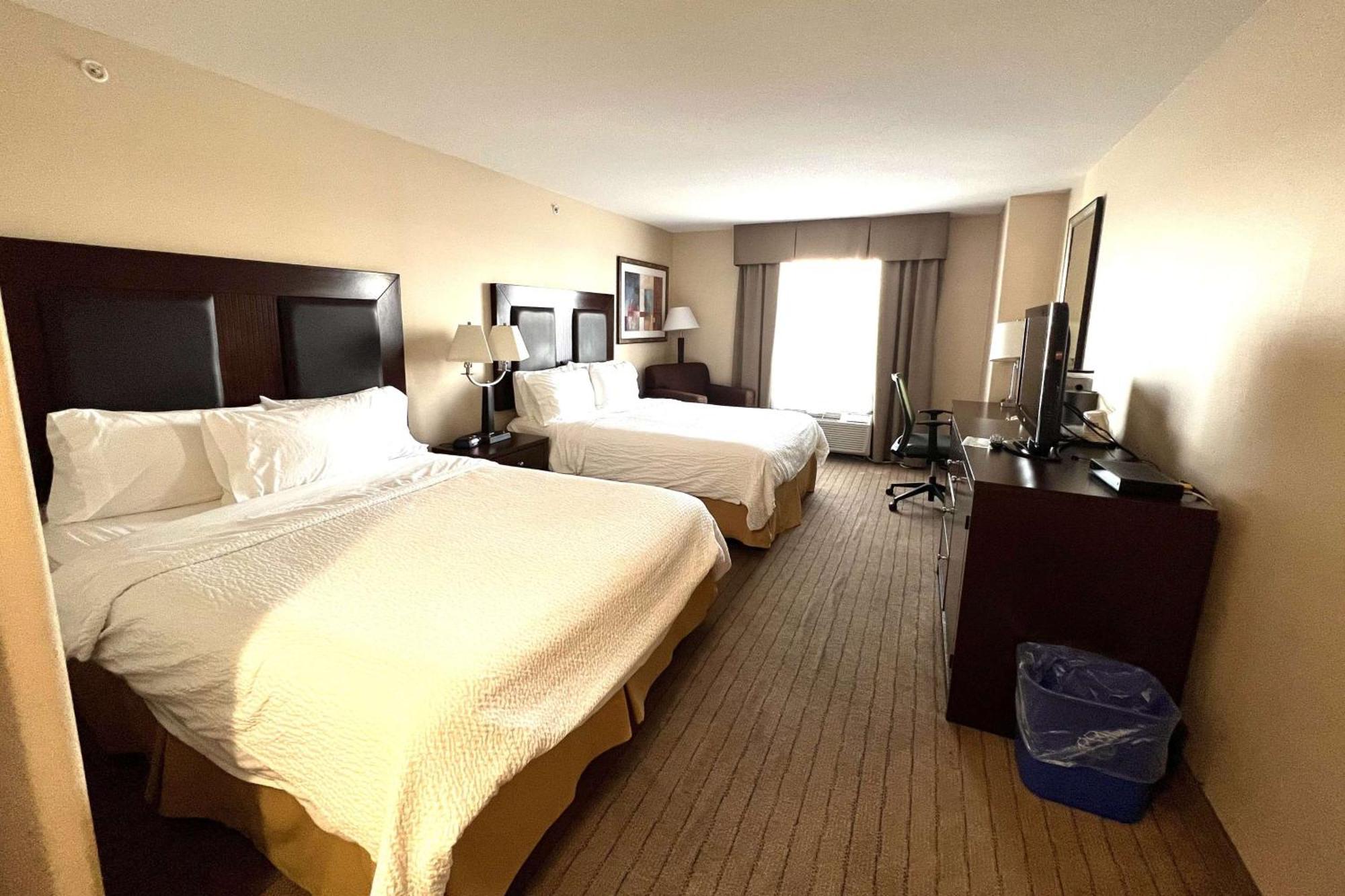 Ramada By Wyndham Prince Albert Bagian luar foto