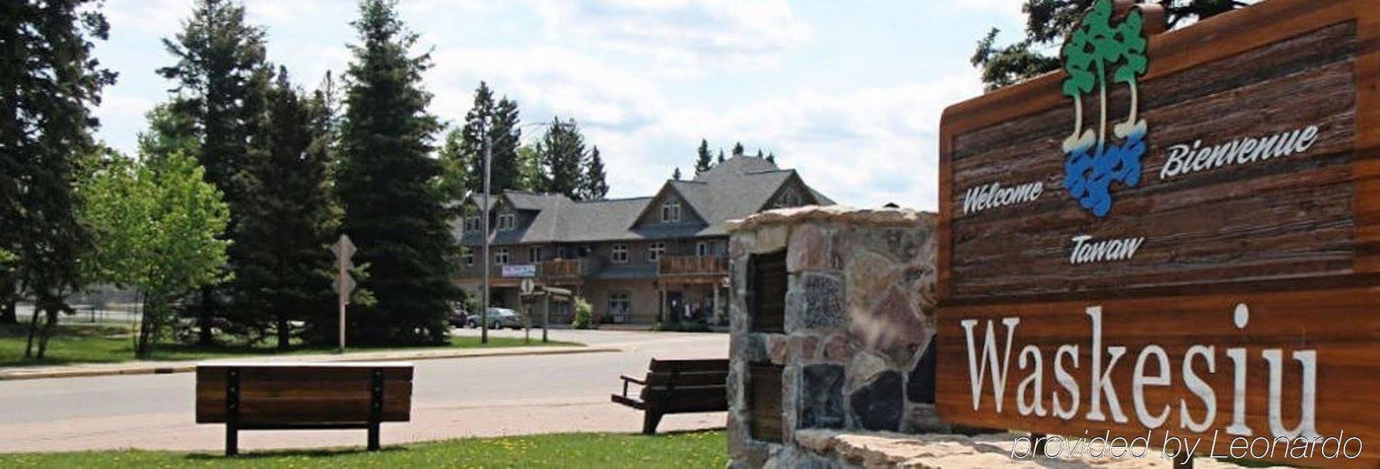 Ramada By Wyndham Prince Albert Bagian luar foto